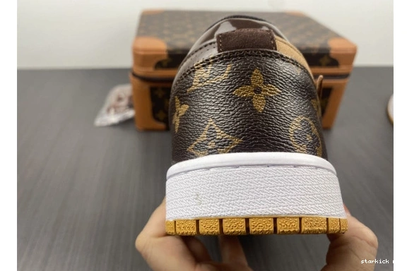 JORDAN AIR Low 1 CASE) -LouiV Top (WITH O-W WHITE-LouiV 0412